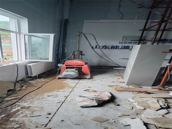 南江地基基础下沉墙体裂缝加固注浆顶升施工